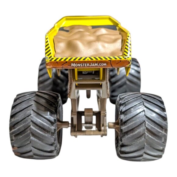 Hot Wheels Monster Jam Earth Shaker 1:24 Die Cast Truck 7" - Parts Issue - Picture 5 of 9